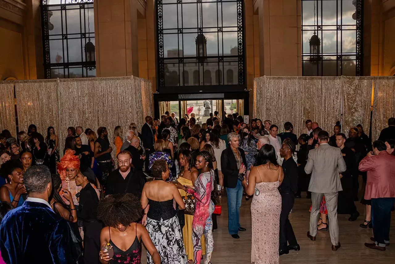 Image: All the fashionable people we saw at the Fash Bash 2022 at the Detroit Institute of Arts