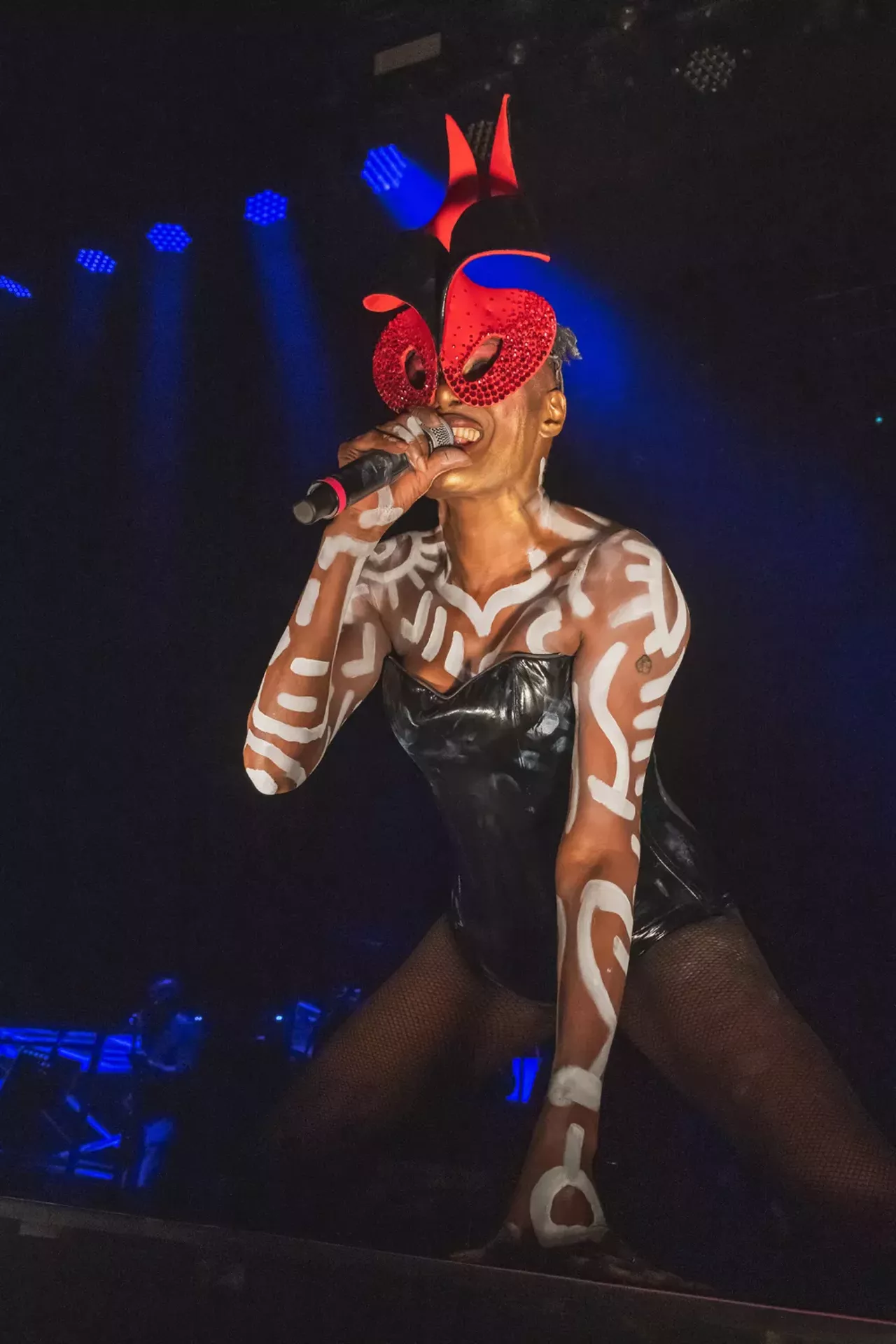 Image: All the fierce looks served at Grace Jones' show at Detroit's Masonic Temple