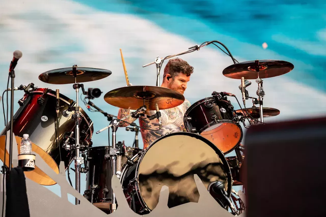 Image: All the fire and fuckery we saw at the Green Day, Weezer, and Fall Out Boy show at Comerica Park