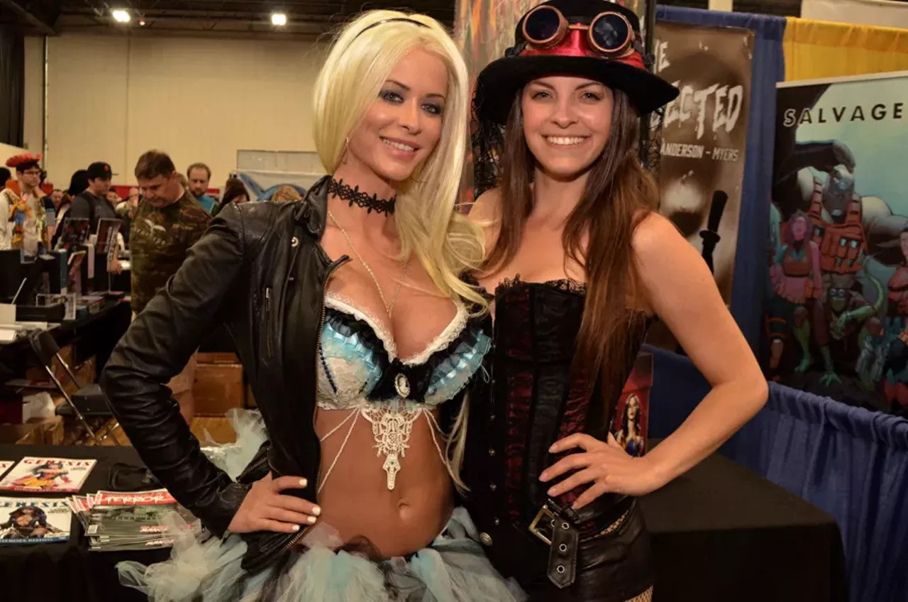 Image: All the hot nerds we saw at this year's Motor City Comic Con