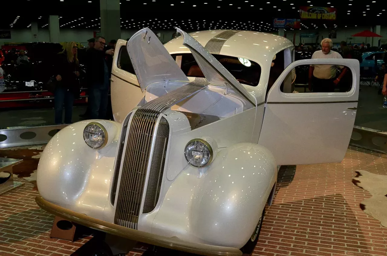Image: All the hot rods, pin-up beauties, and gearheads we saw at Autorama 2018