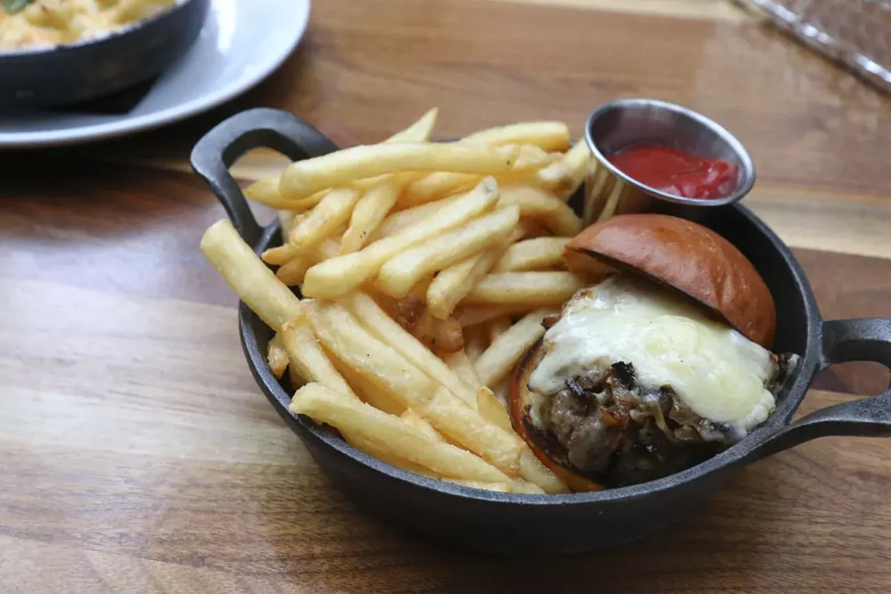 Restaurant: Townhouse Detroit Address: 500 Woodward Ave, Detroit, MI 48226 Chef(s): Michael Barrera Food: Townhouse Slider w/fries (original townhouse burger) Drink: Basil Smash 
