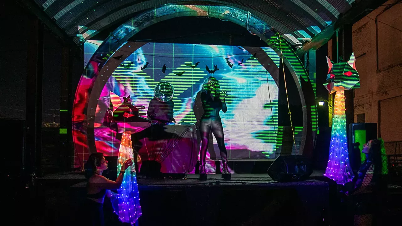 Image: All the sexy, dark things we saw at Skull Detroit’s Gothfest [NSFW]