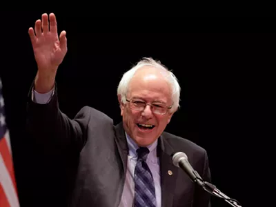 Image: Bernie Sanders to hold drive-in rally in Macomb County to stir up support for Biden