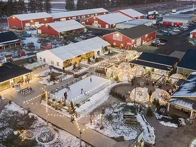 Image: Blake’s Orchard and Cider Mill hosts new event with tropical drinks, ice sculptures, and barbecue (2)