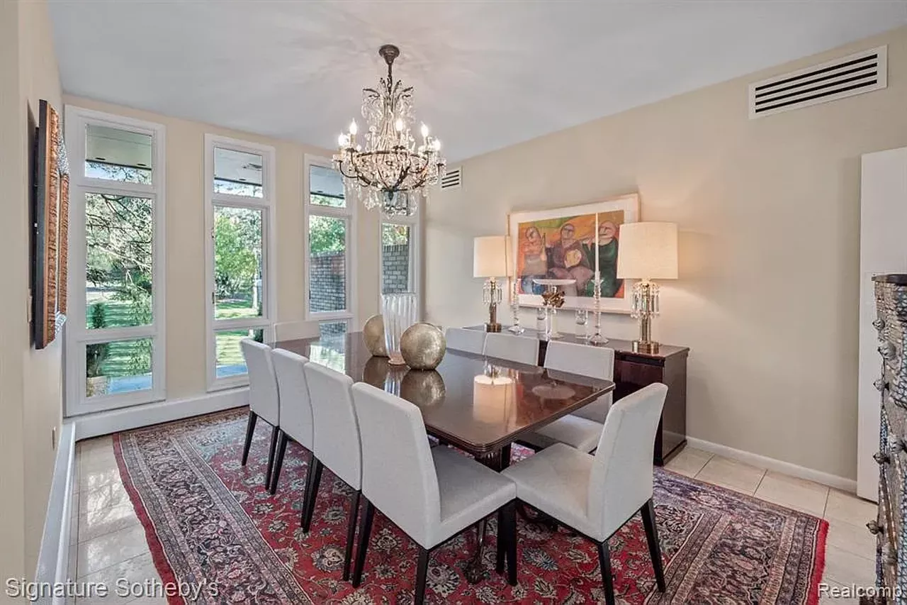 Image: Bloomfield home designed by Minoru Yamasaki listed for $2.95M