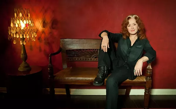 Image: Bonnie Raitt with special guest Jimmie Vaughan & The Tilt-A-Whirl Band
