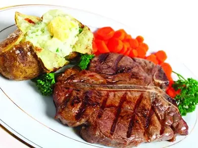Image: Capers Steakhouse