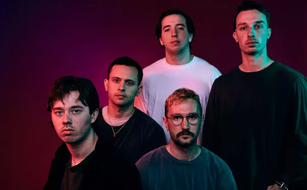 Image: Citizen performing EVERYBODY IS GOING TO HEAVEN