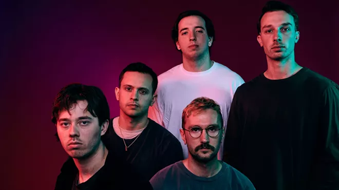 Image: Citizen performing EVERYBODY IS GOING TO HEAVEN