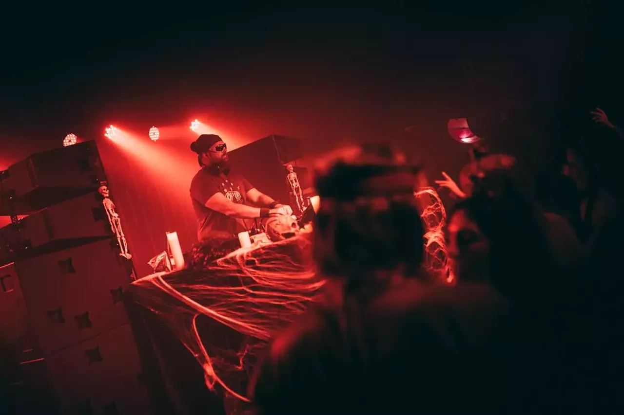 Image: Claude VonStroke performs for sold out crowd at Detroit’s Magic Stick