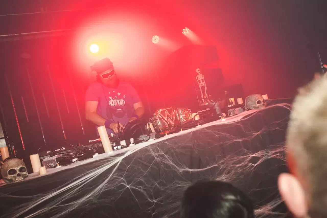 Image: Claude VonStroke performs for sold out crowd at Detroit’s Magic Stick