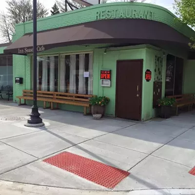 The former Inn Season Cafe at 500 E. Fourth St., Royal Oak.