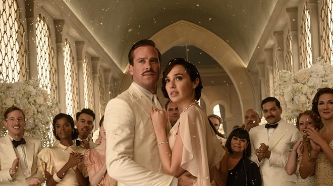 Armie Hammer and Gal Gadot (center) in Death on the Nile.