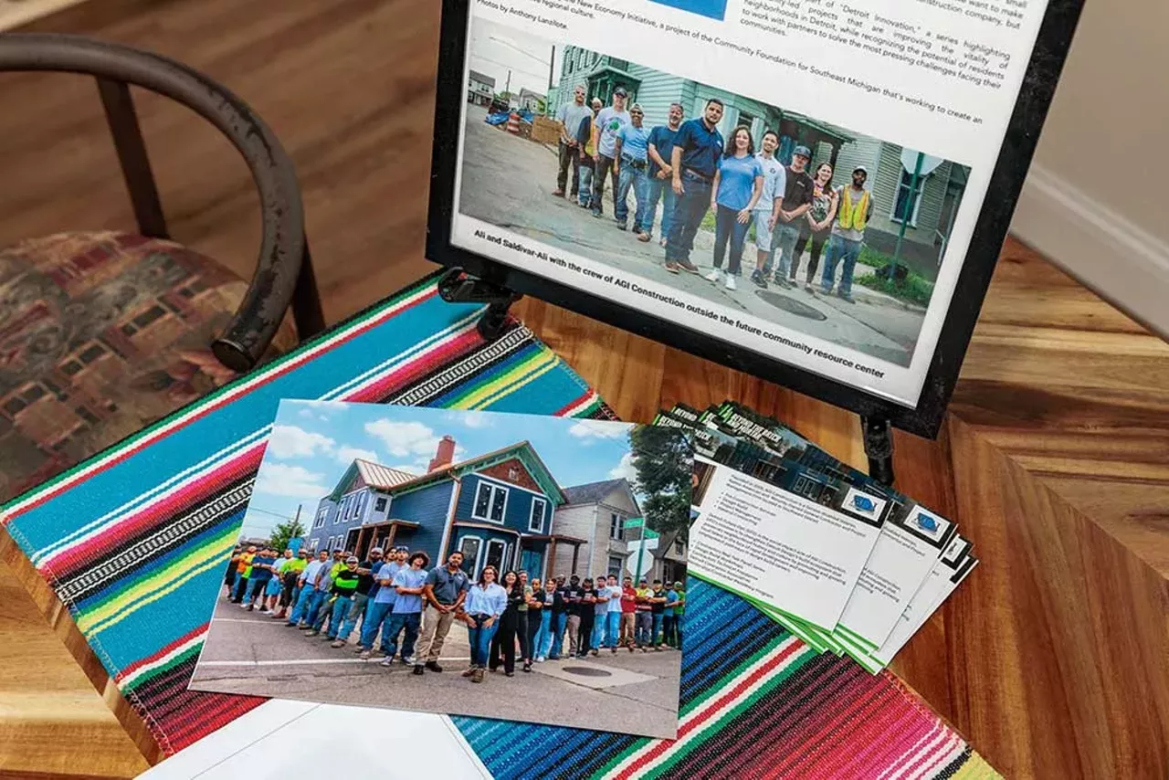 Two photos, taken six years apart, the top in 2018 and the bottom in 2024, depict the growing team that contributed to developing the Design-Build Green Hub.