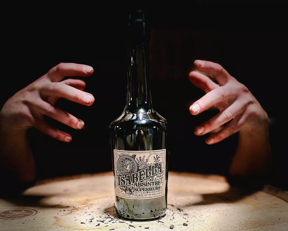 Image: Detroit City Distillery’s Absinthe Supérieure Isabella, named after a famed 16th-century alchemist, pays tribute to a centuries-old recipe.