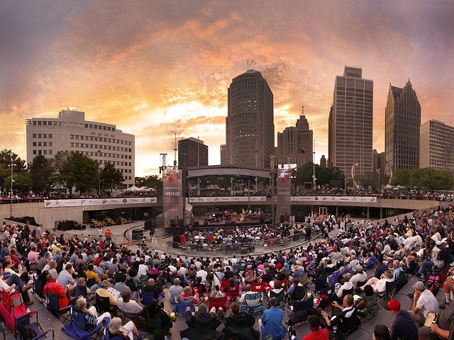 A crowd at the Detroit International Jazz Festival.
