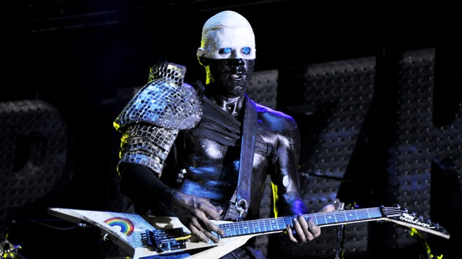 Wes Borland performing with Limp Bizkit in 2011.