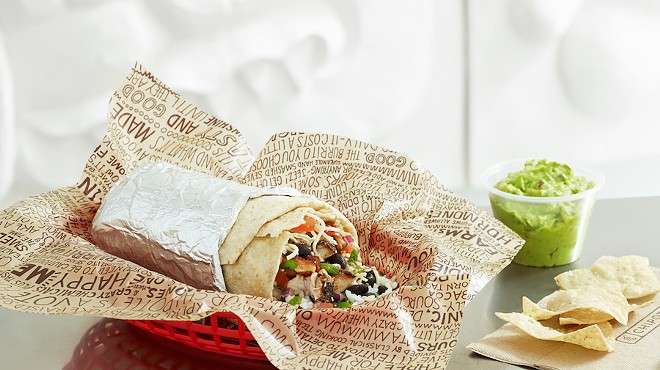 Detroit just got a new Chipotle and it has a 'Chipotlane' to limit human interaction while getting your guac on