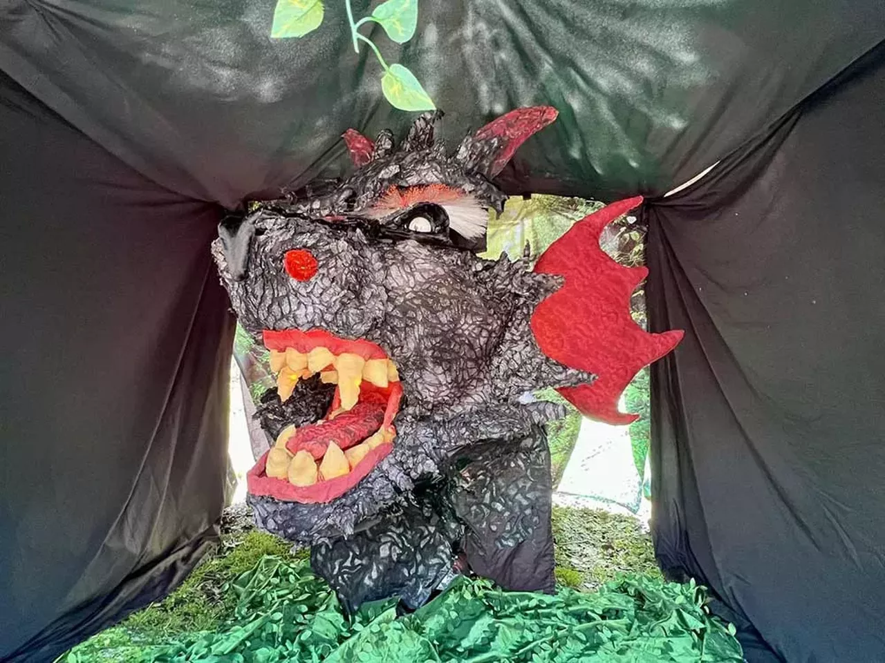 Animatronic “Karza, Queen of the Fire Dragons” by Larry Tremaine.