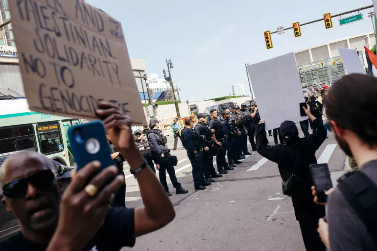 Image: Detroit police scrutinized for handling of pro-Palestinian protesters during Biden visit