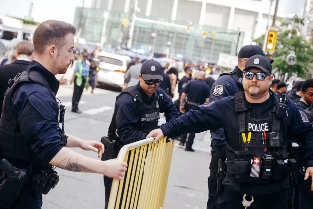 Image: Detroit police scrutinized for handling of pro-Palestinian protesters during Biden visit