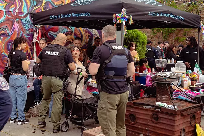 Image: Detroit police scrutinized for heavy-handed tactics at Cinco de Mayo festival