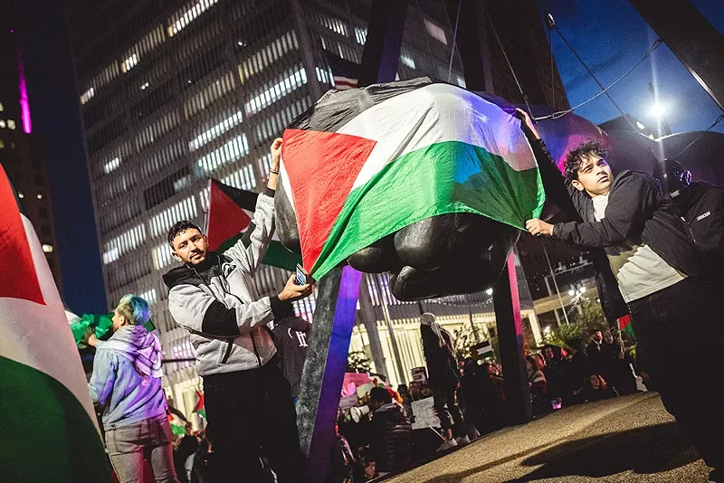 Image: Detroiters rally in support of Palestine [PHOTOS]