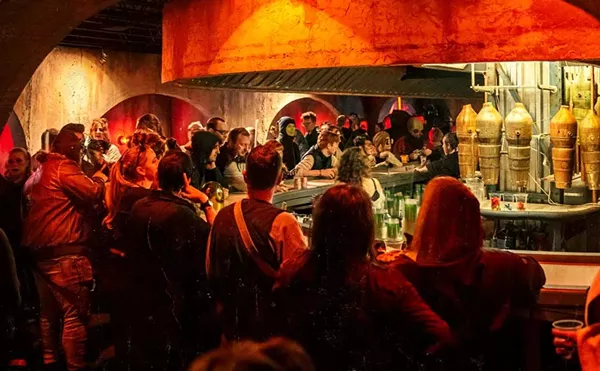 Image: Detroit’s ‘Star Wars’-themed Space Dive event strikes back