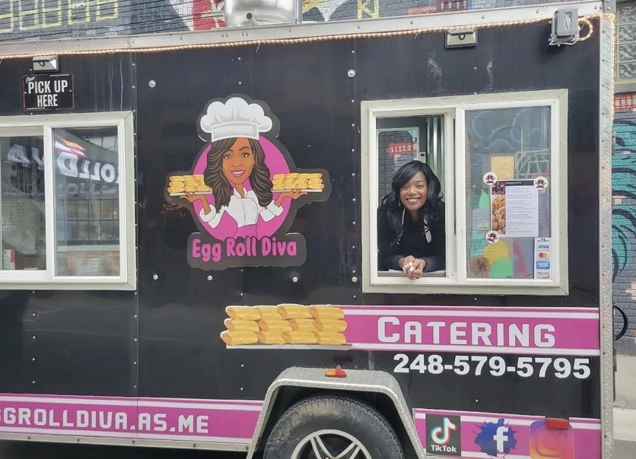 Egg Roll Diva
eggrolldiva.com
This woman-owned mobile eatery travels to different events in the city. The egg rolls on the menu give the Chinese food staple a Detroit flare, serving corned beef egg rolls, cheeseburger egg rolls, peach cobbler egg rolls, and many other options.