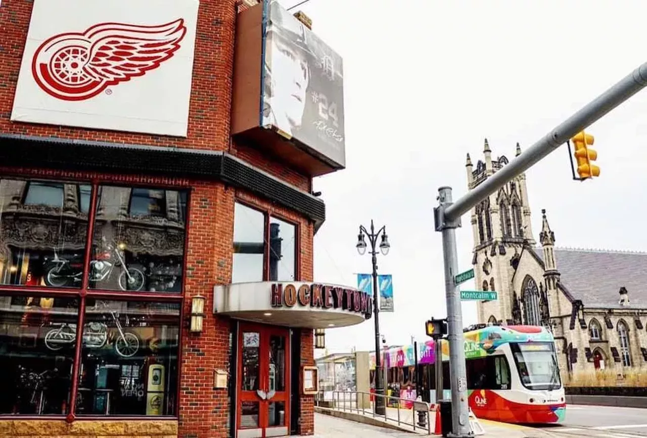 Hockeytown Cafe 2301 Woodward Ave., Detroit;313-471-3400; hockeytowncafe.com Since 1999, Hockeytown Cafe has been one of Detroit’s top sports bars.