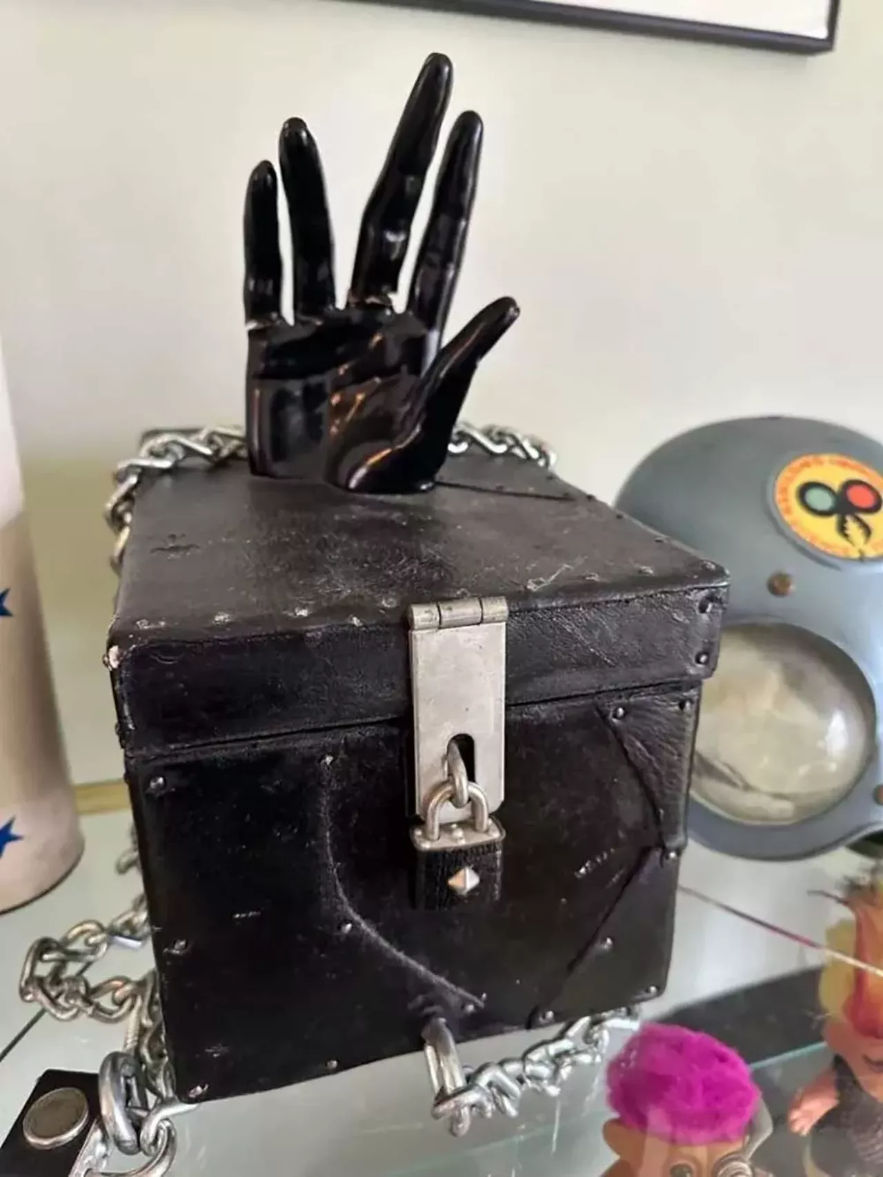 Image: Estate sale of Noir Leather founder Keith Howarth expands with more erotic artifacts [PHOTOS]