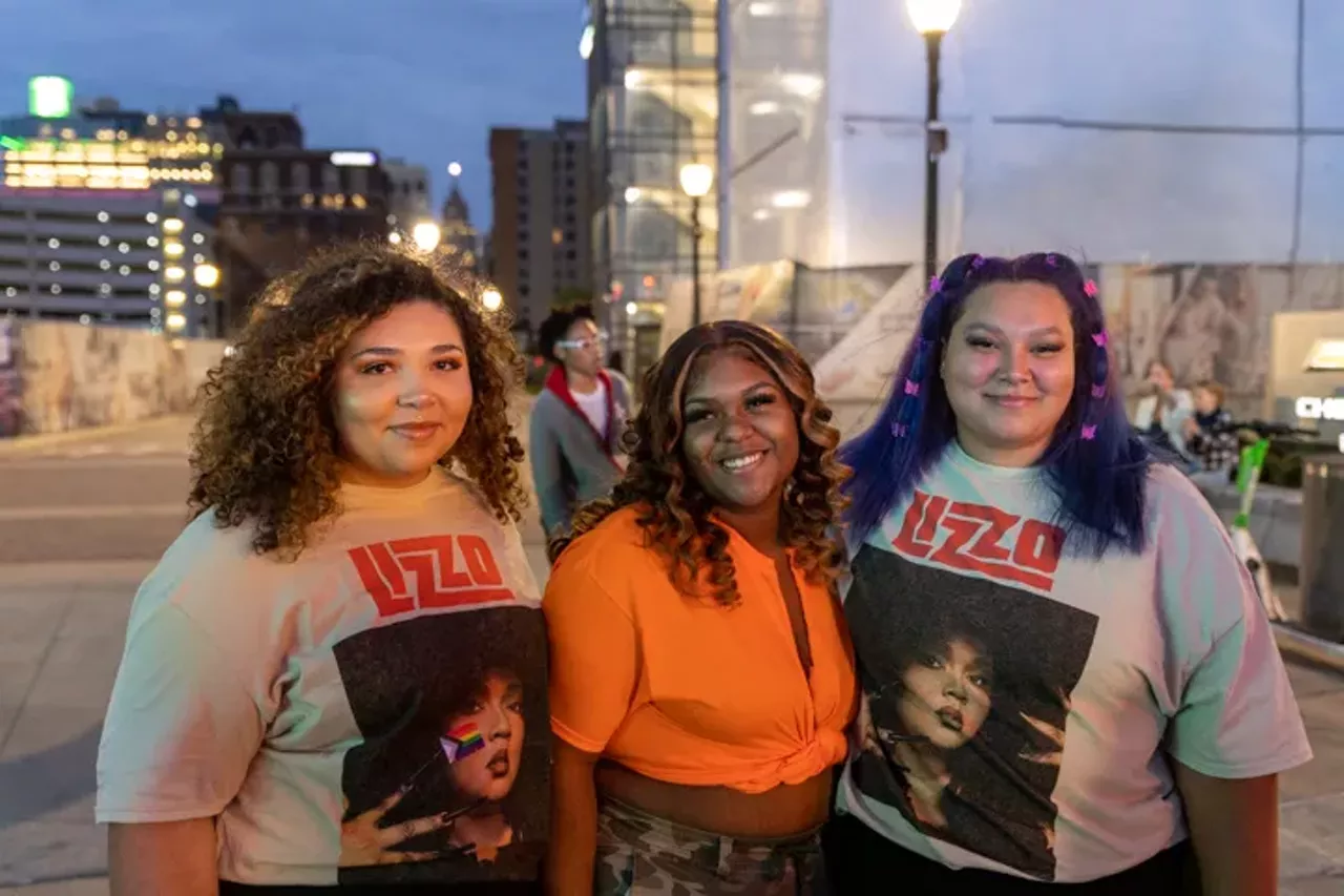 Image: Everyone we saw at Lizzo's Detroit show at Little Caesars Arena