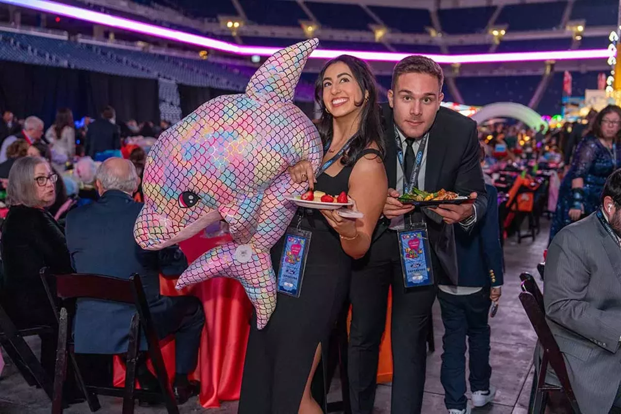 Image: Everyone we saw hobnobbin’ at Ford Field’s Hob Nobble Gobble charity event