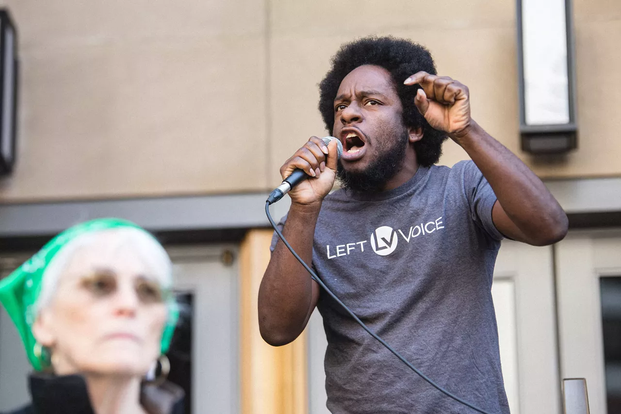 Image: Everyone we saw marching for reproductive rights in Detroit on Saturday
