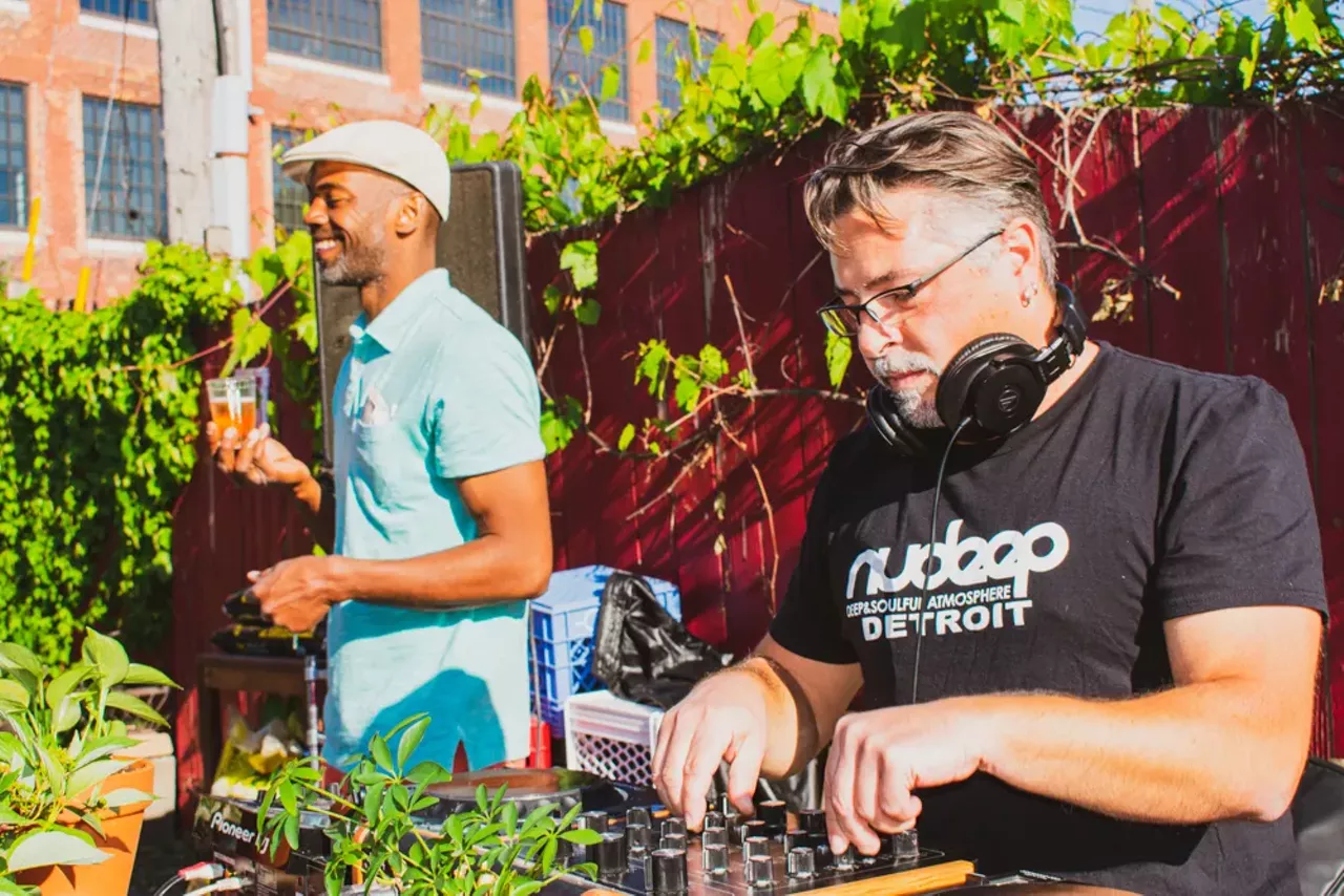 Image: Everyone we saw partying in Detroit during the daytime Memorial Day weekend