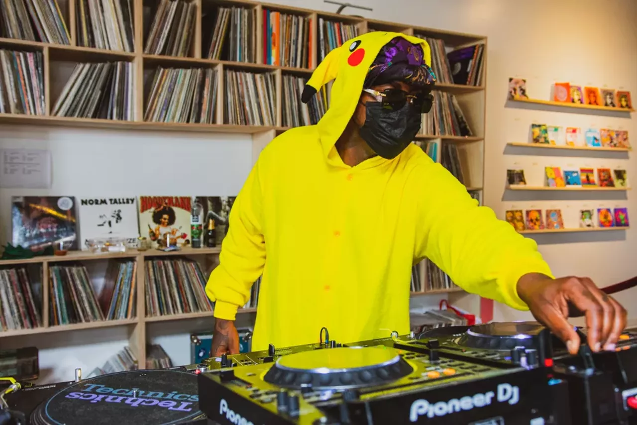 Image: Everyone we saw partying with Sheefy McFly at Detroit's Spot Lite during Micro Movement fest