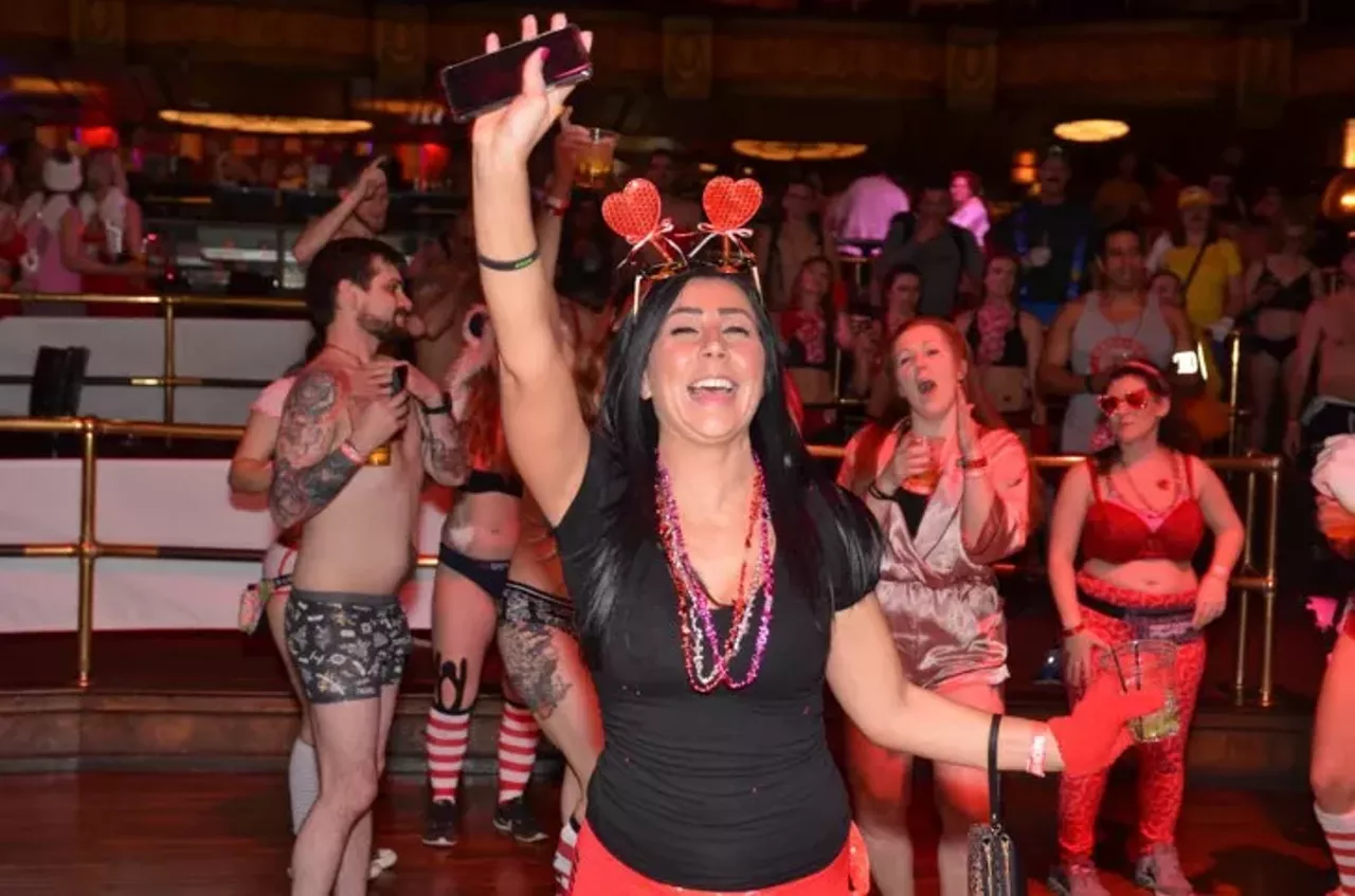 Image: Everyone who came out for a 'brief' jog at the Detroit Cupid Run