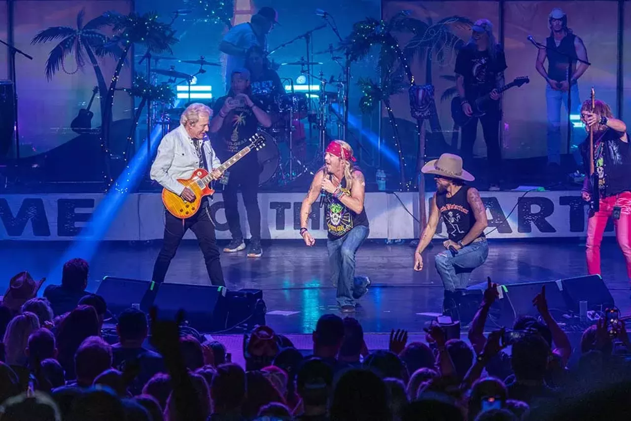 Image: Everything we saw at Bret Michaels’s ‘Parti-Gras 2.0’ tour