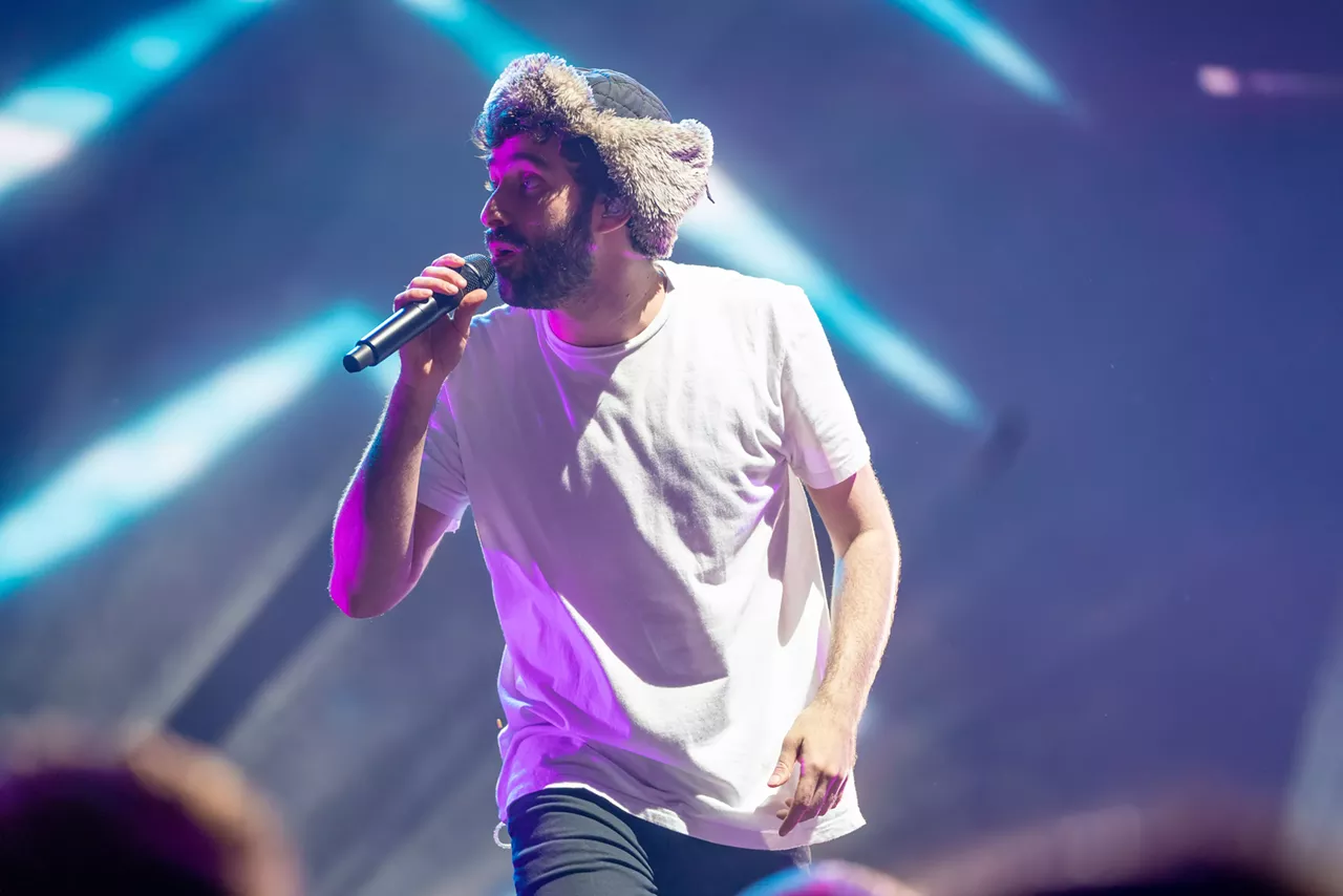 Image: Everything we saw at the AJR and BoyWithUke concert at Pine Knob Music Theatre