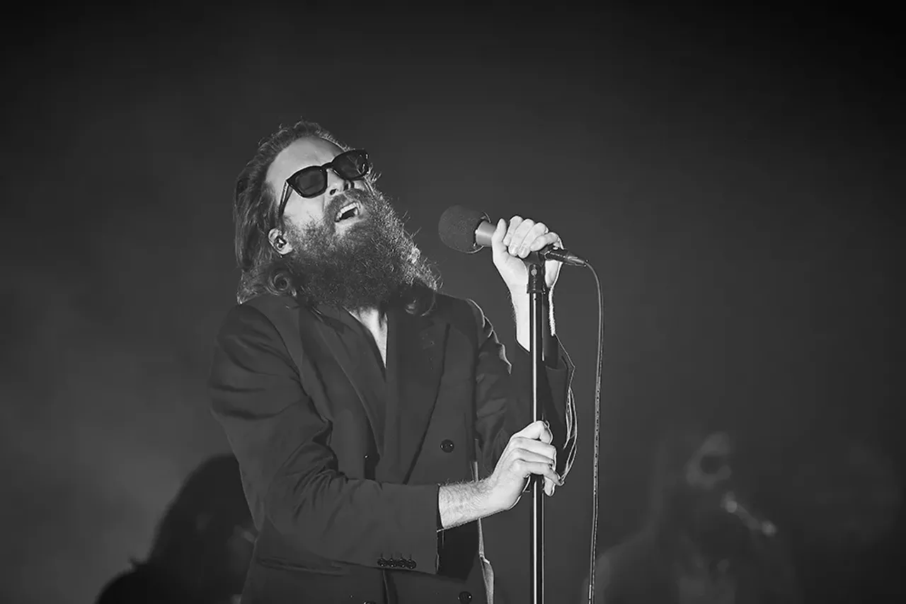 Image: Everything we saw at the Jason Isbell and Father John Misty show at the Fox Theatre