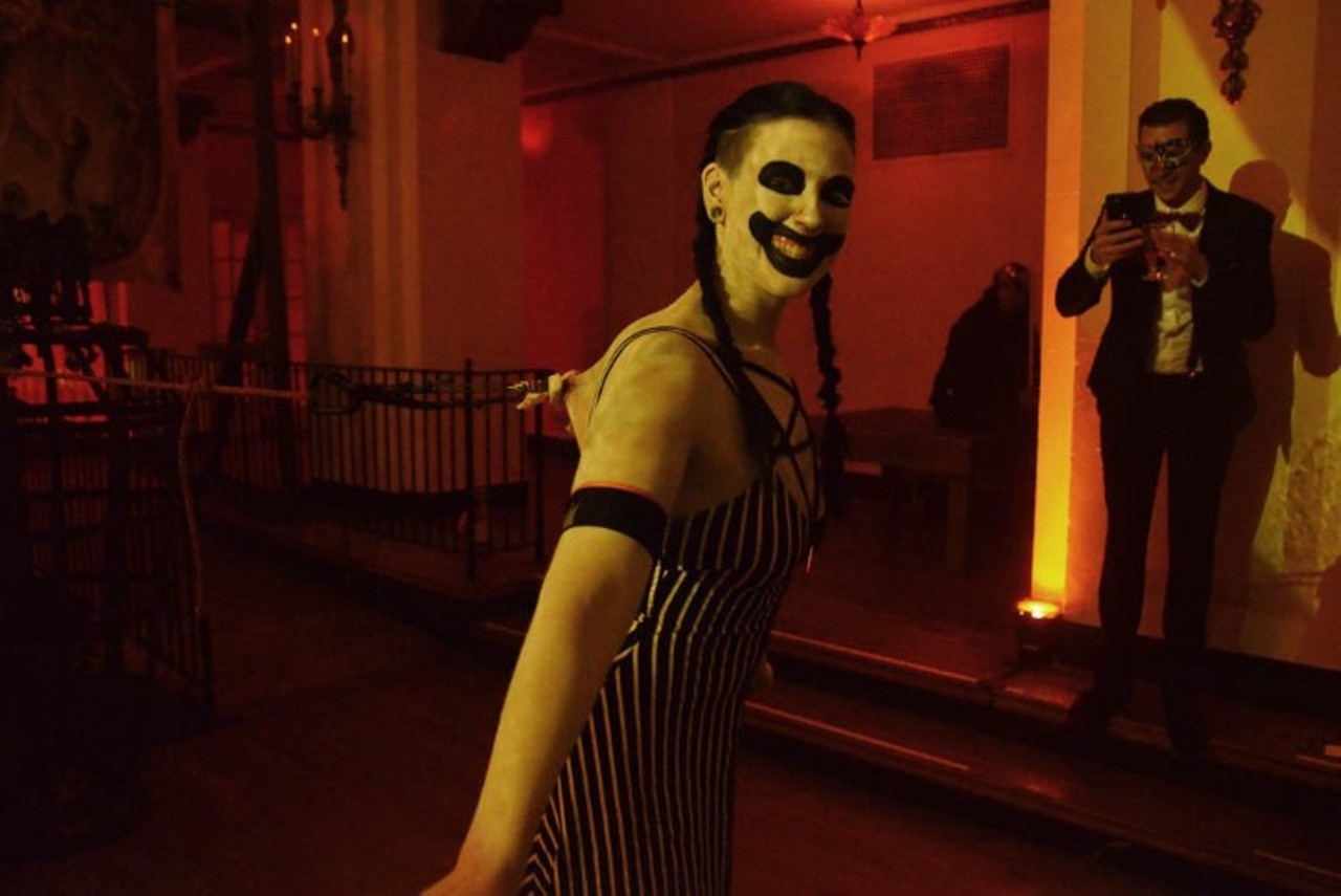 Everything we saw behind the curtain at the Theatre Bizarre Masquerade Gala
