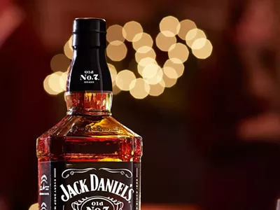 “Jack & Jingle”: The cocktail everyone will be glad is home for the holidays