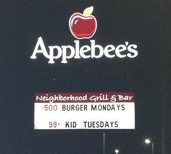 First Applebee's to open in Detroit