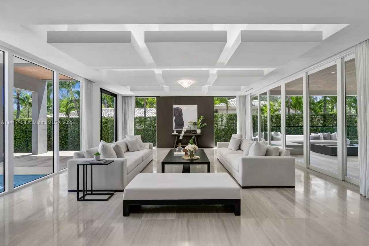 Former Michigan basketball player’s former Miami Beach mansion is up