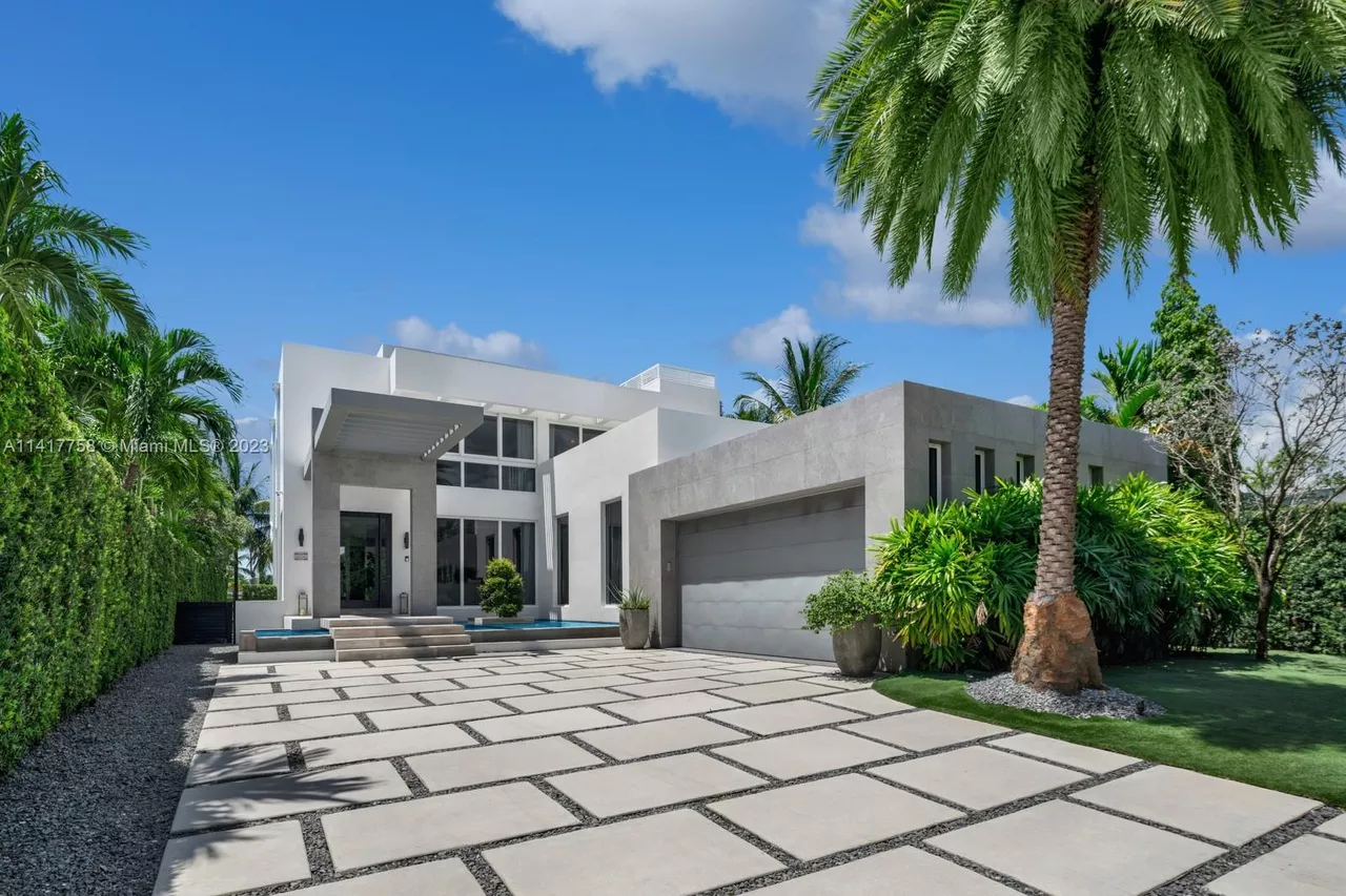 Image: Former Michigan Wolverine basketball player’s former Miami Beach mansion is up for sale