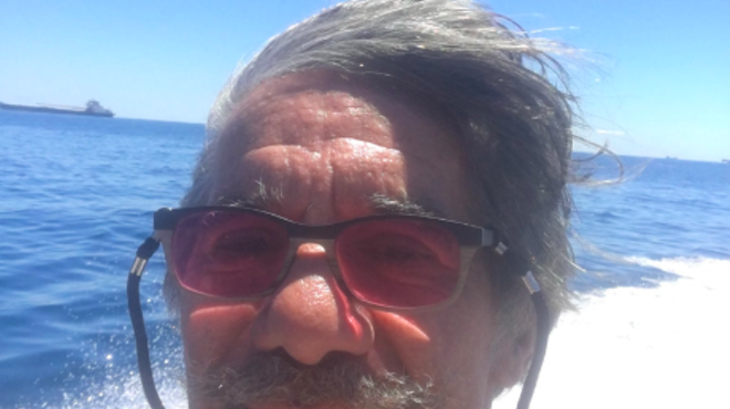 Image: Geraldo Rivera's clownin'-ass is selfie-ing his way around Michigan