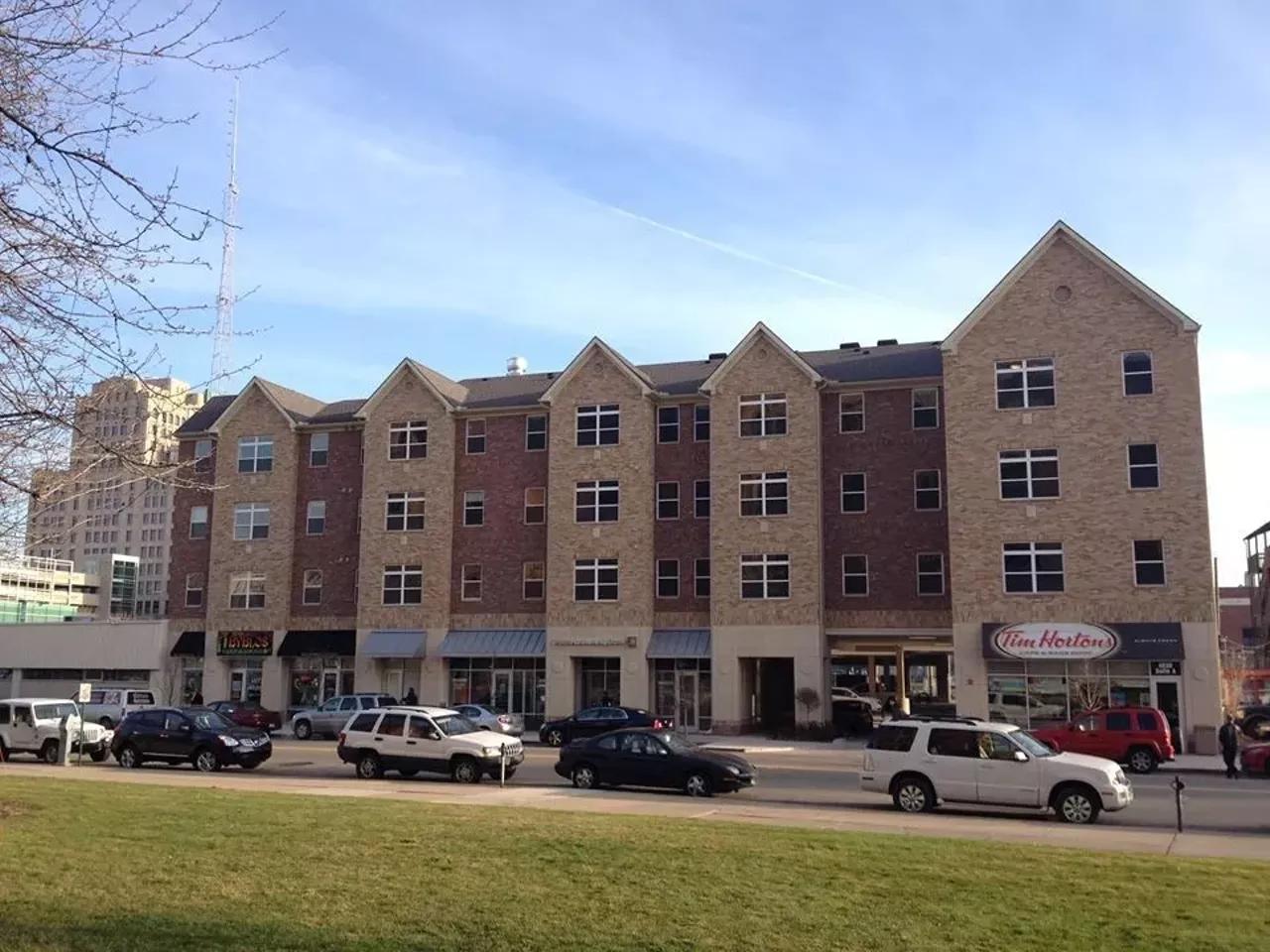 Midtown | $963/month | 484 sq. ft | Studio 4830 Cass Ave, Detroit Sure, this studio apartment is pretty small, but you live above a freaking Tim Hortons! Just imagine the smell of fresh muffins and bagels being cooked below you every morning! And the coffee! Canada is basically below two floors down so what are you waiting for? Plus, you&#146;re super close to WSU and the rest of the Midtown area.