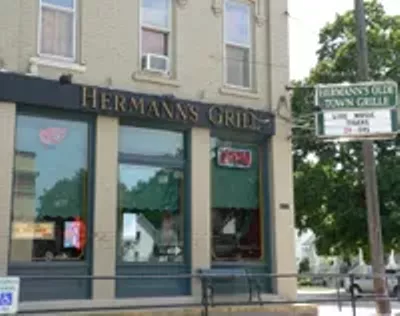 Image: Hermann's Grill