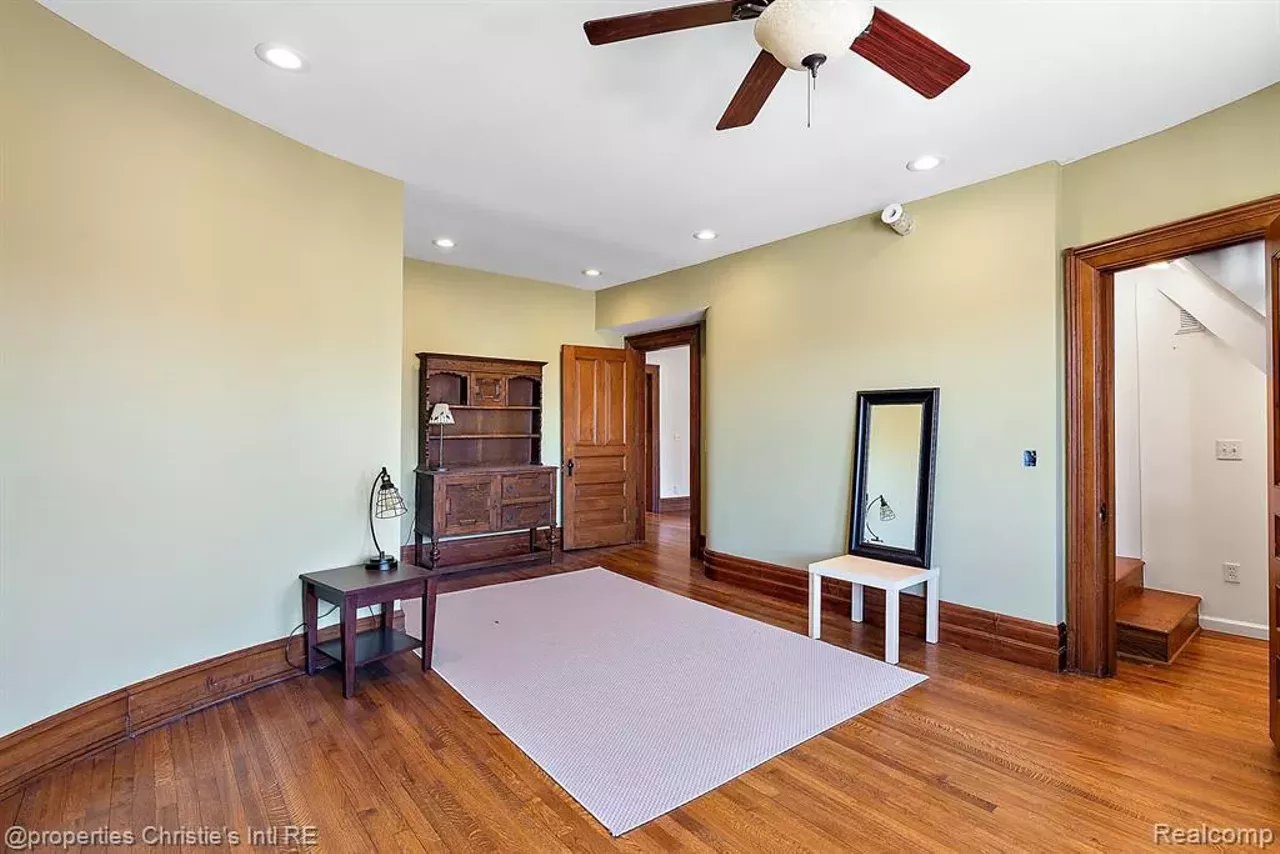 Brush Park mansion